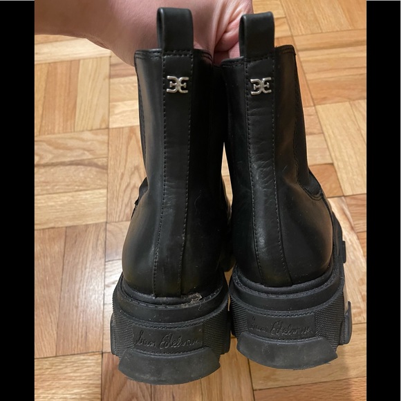 Sam Edelman Daelyn Lug Sole Booties - Picture 8 of 11